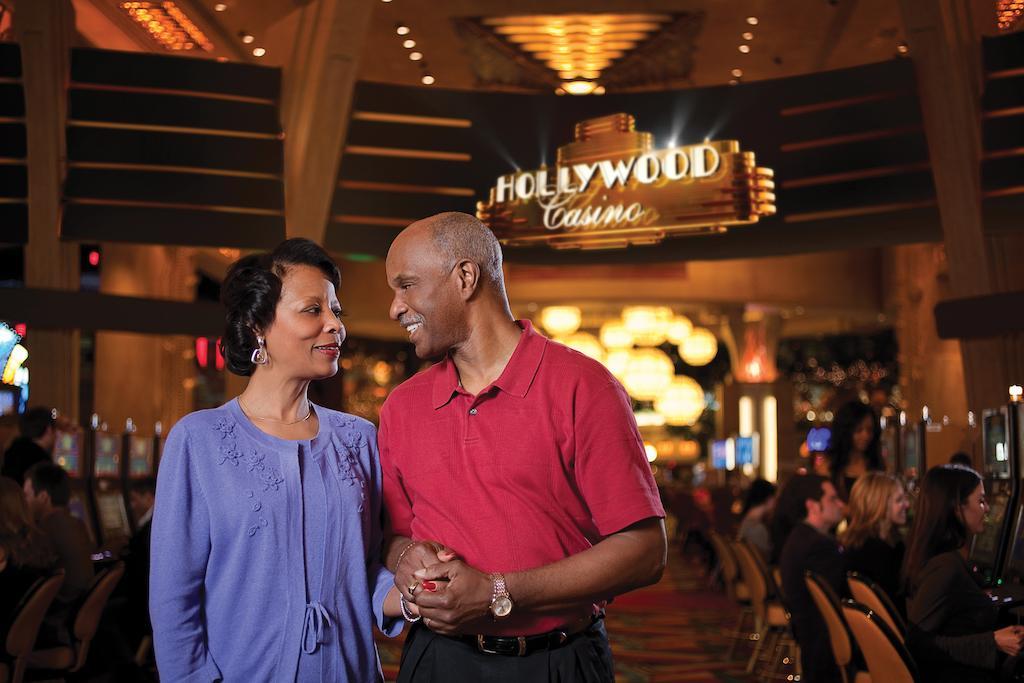 Hollywood Casino Joliet Hotel Exterior foto